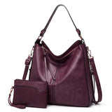 CAMELIA KOŽNA HOBO TORBA