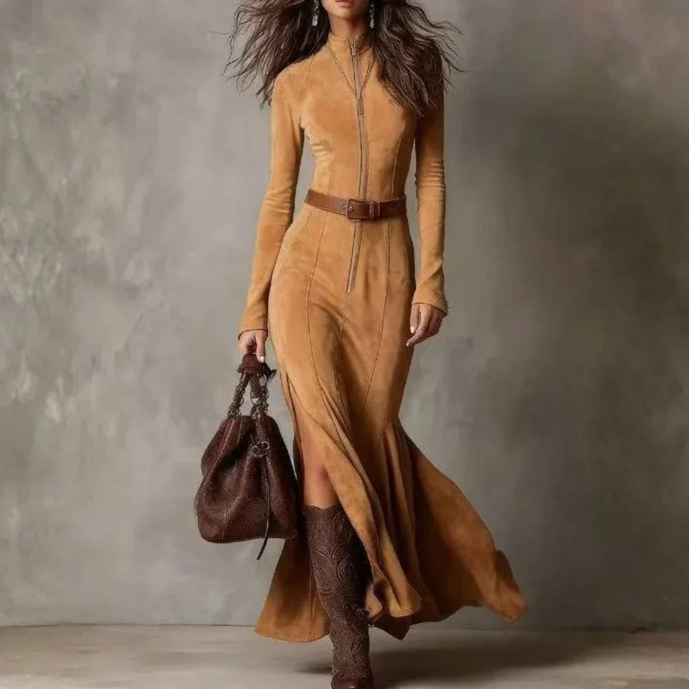 Marija - Elegantna Duga Haljina od Suede s Remenom i Raskorakom