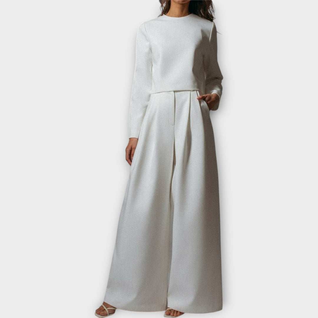 Set Elegantne Jednostavnosti i Bezvremenskog Stila