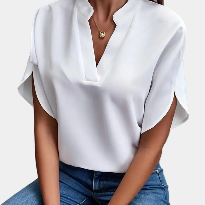 Agatha - Elegantna bluza s profinjenim ovratnikom