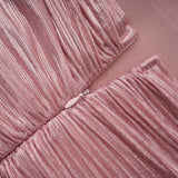 Glossy — Sjajna plisirana maksi haljina s halter izrezom