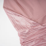 Glossy — Sjajna plisirana maksi haljina s halter izrezom