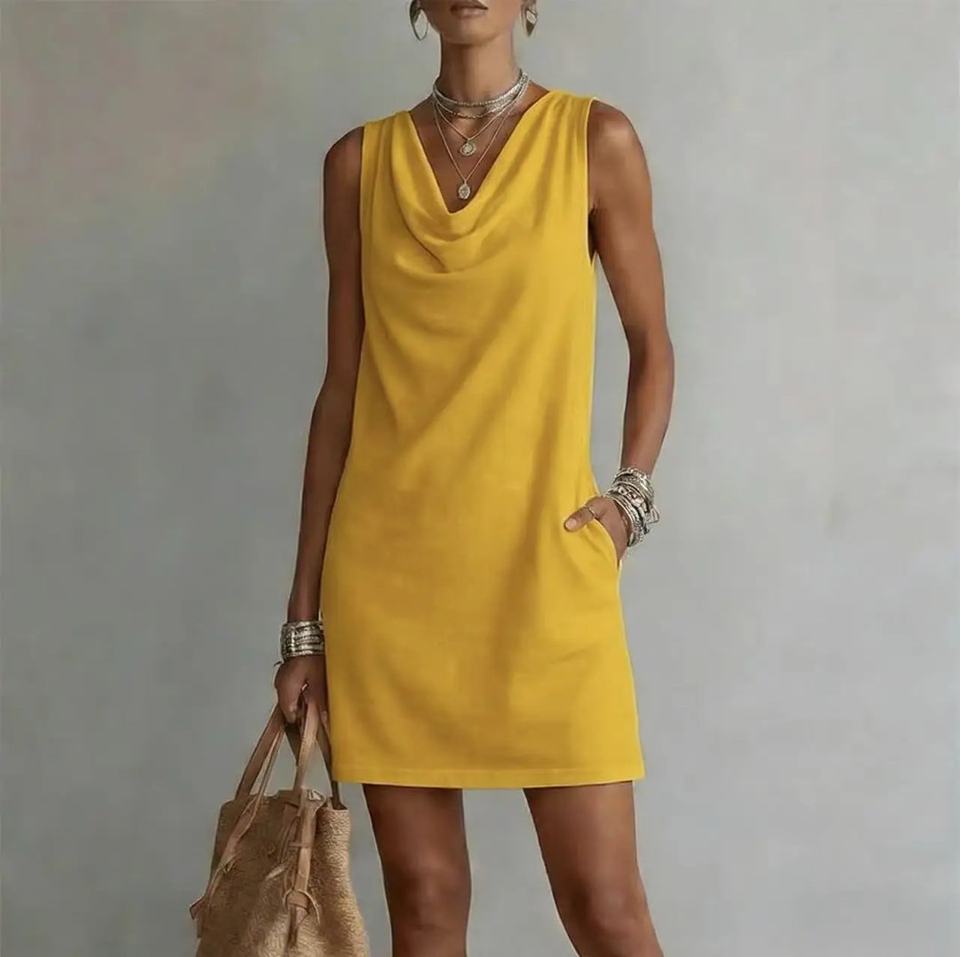 Vestito corto elegante e leggero per donna