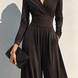 Elegantna čokoladno smeđa dugosleeve kombinacija s detaljima u struku