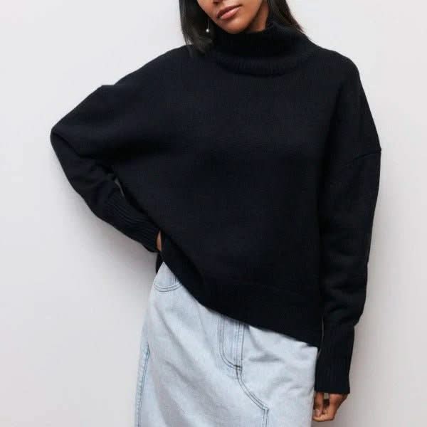 ARIA OVERSIZED TURTLE NECK PULOVER