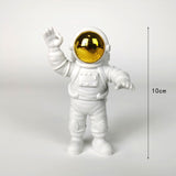 Figurice Astronauta na Mjesecu
